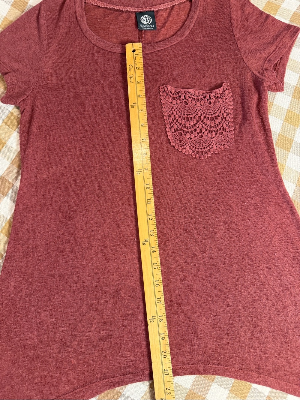 Bobeau Crochet Pocket Tee Mauve Sharkbite Hem Top Made in USA - Picture 5 of 6